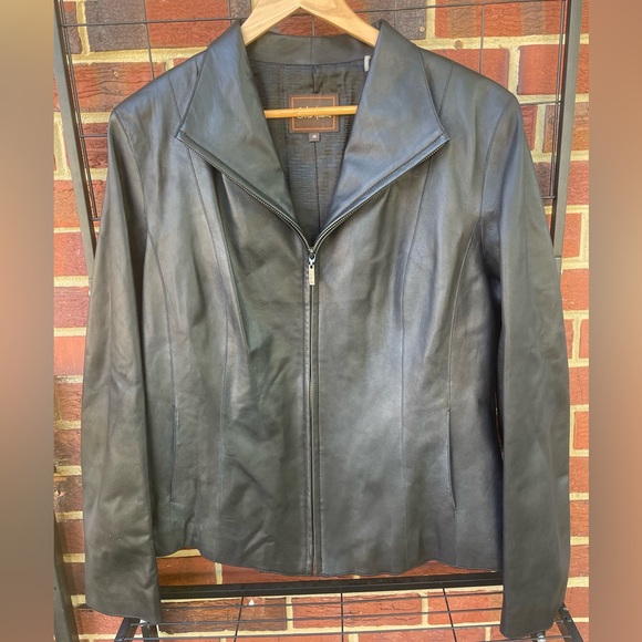 Women’s Cole Haan lambskin Leather motorcycle jacket, zip up, size 16. Fitted - Picture 1 of 7